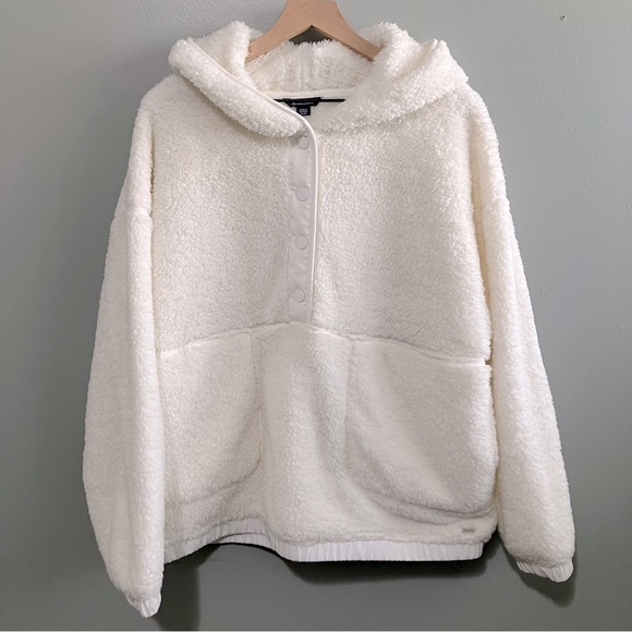Eddie Bauer Jackets & Blazers - Eddie Bauer Sherpa Pullover Half Snap White Plush Hoodie Women Size XL